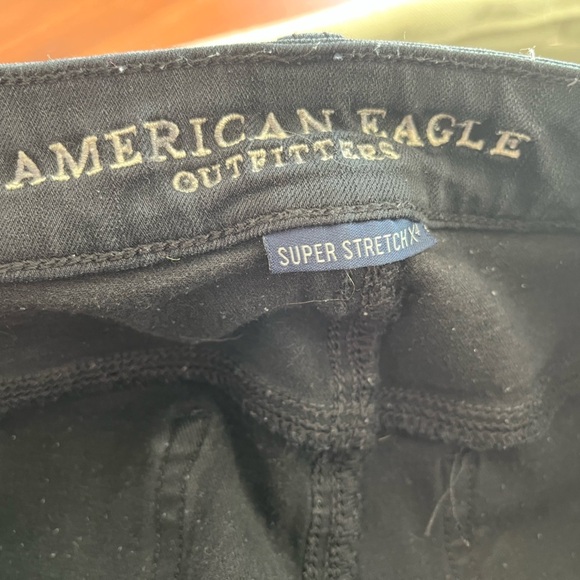 American Eagle Women's Black Jeans size 4 - Picture 4 of 5